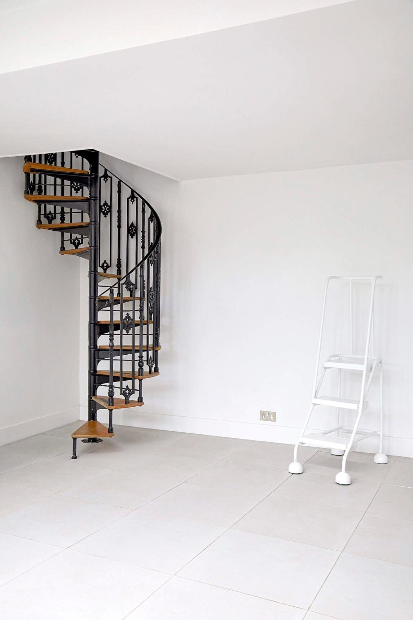 Willow House, Georgian Property In Shepperton Ngoại thất bức ảnh